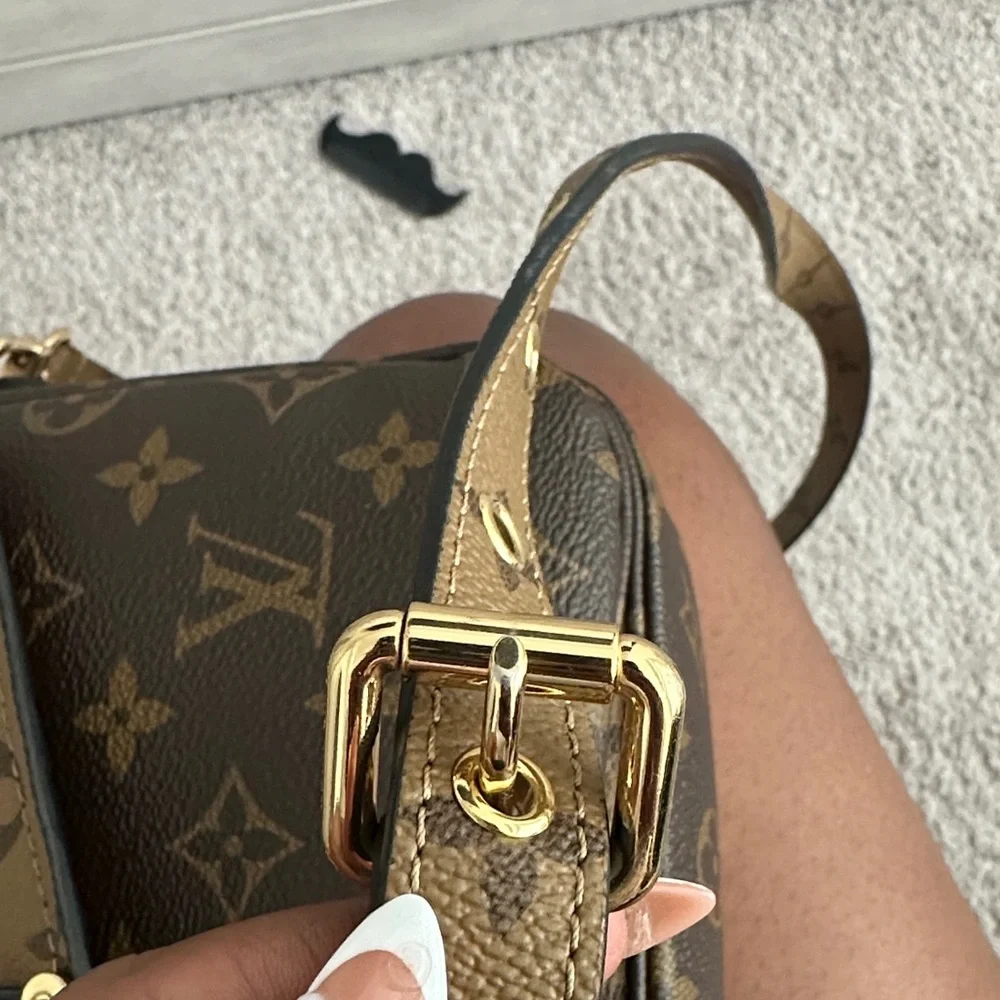 Louis Vuitton Two-Tone Monogram Crossbody Bag - Picture 16 of 16